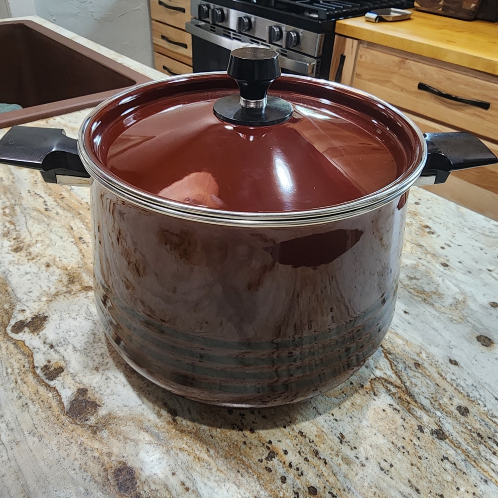 Vintage West Bend Scandia Bean Crock Pot Lid Side Handles Brown Enamelware MCM